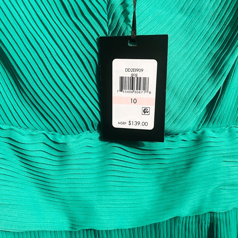 DKNY green dress - Picture 2 of 3